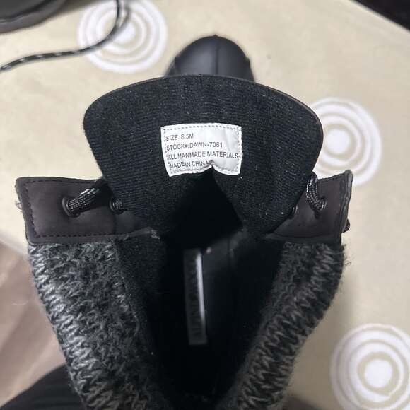 Alpine Woods Women's Black & Gray Duck Boots High Top Lace Up Plaid Lining - Picture 2 of 3